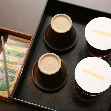 Hotel Hamahigashima Resort Uruma Rum bild