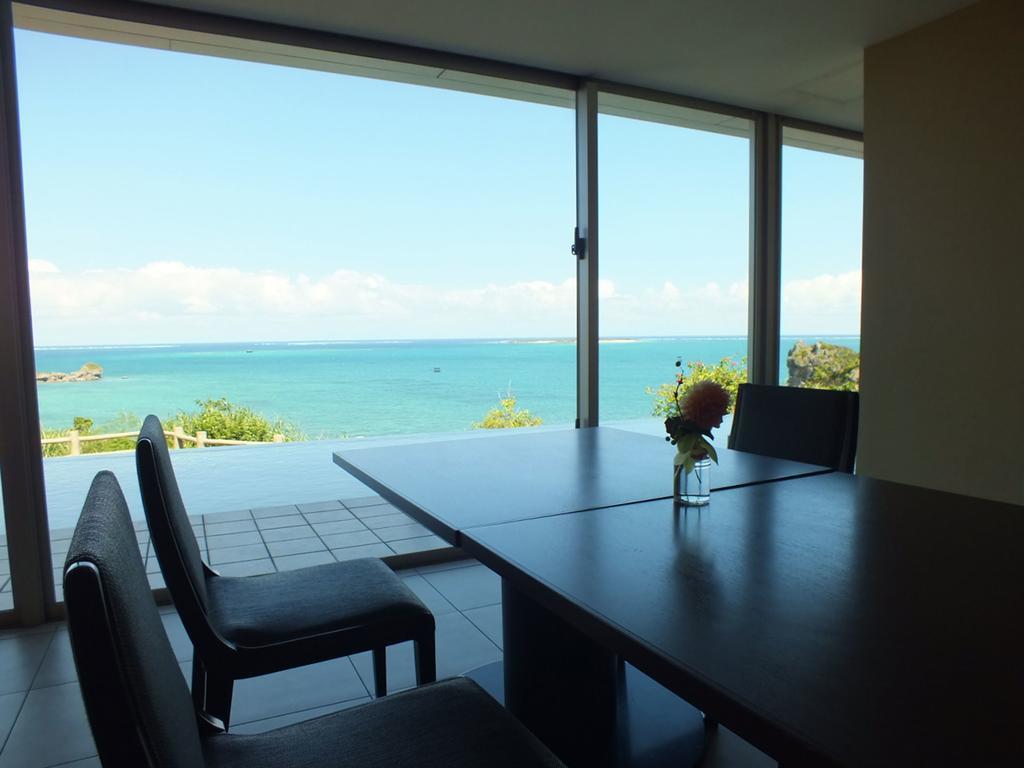 Hotel Hamahigashima Resort Uruma Exteriör bild