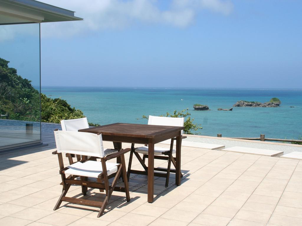Hotel Hamahigashima Resort Uruma Exteriör bild